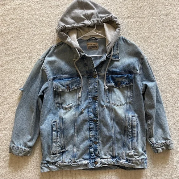 We The Free People Light Blue Denim Distressed Oversized Jacket Gray Hood Size M - Picture 4 of 11